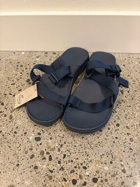 NWT Chaco Navy Lowdown Slide Sandal with Adjustable Strap